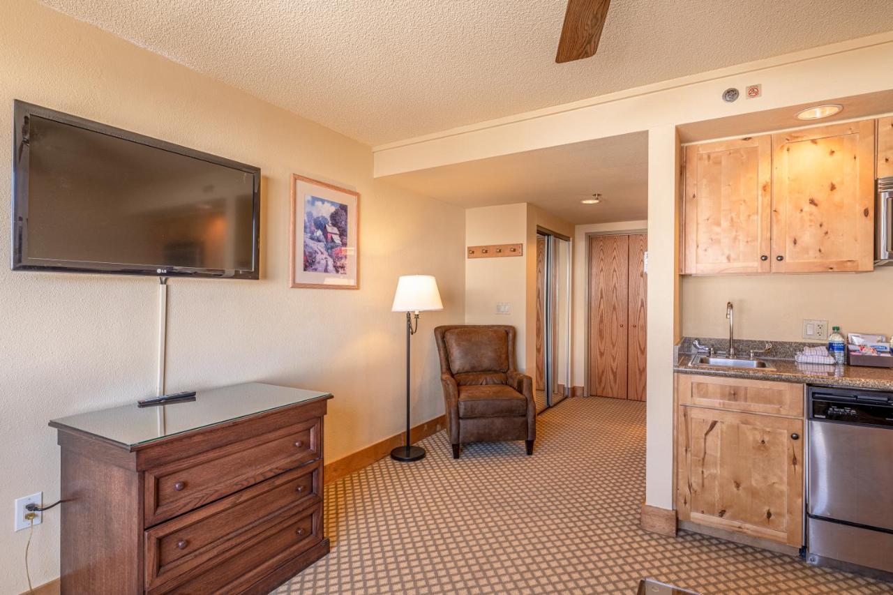 קרסטד באט Grand Lodge Condo In The Heart Of Mt Cb Condo מראה חיצוני תמונה